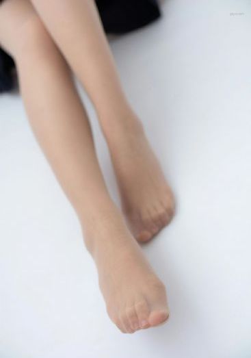 青青热久久久久综合精品_超清电影全集观看