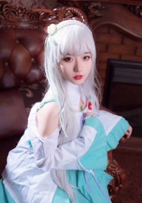 国产日本在线高清亚洲精品_DVD免费在线观看