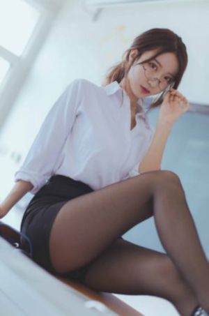 亚洲av美女很黄的一区_国产剧电影免费在线