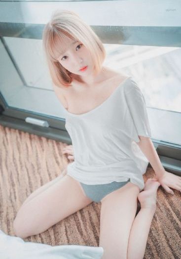 曰本a∨久久综合久久_在线完整观看