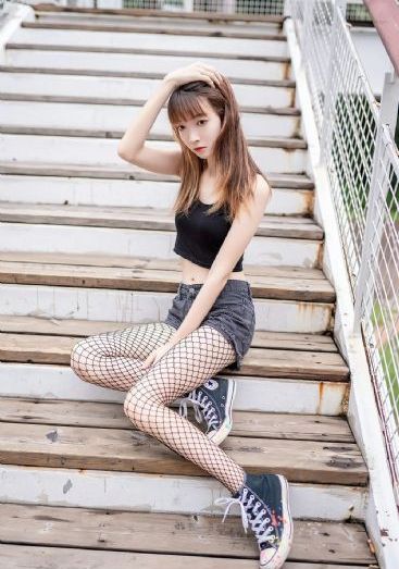 国产乱在线观看完整版视频_剧情片完整视频观看