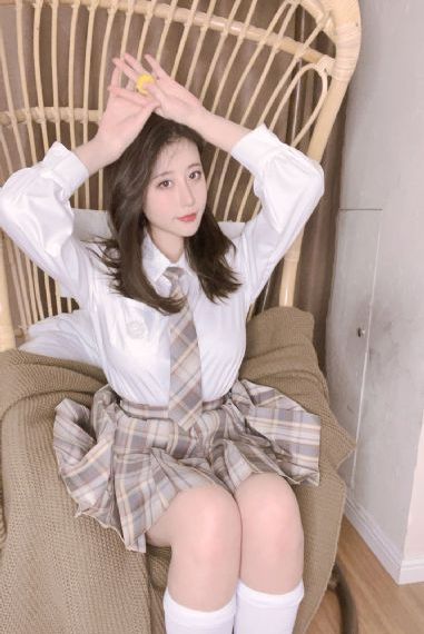 国产小萍萍挤奶喷奶水_BD韩语神马影院在线