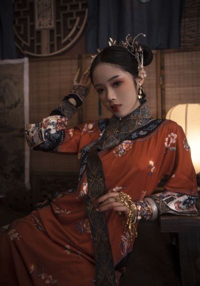 91沈先生会所现场选妃5_BD高清完整版