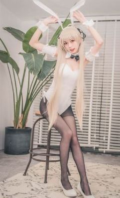 国产极品清纯眼镜美女酒店援交土豪_DVD免费在线观看